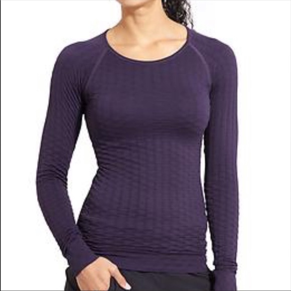 Athleta Epitomize Long sleeve plum top - Picture 1 of 5